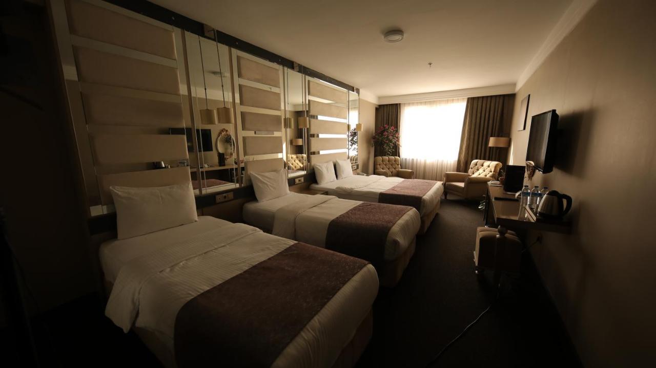 Reform Hotel Van Bagian luar foto
