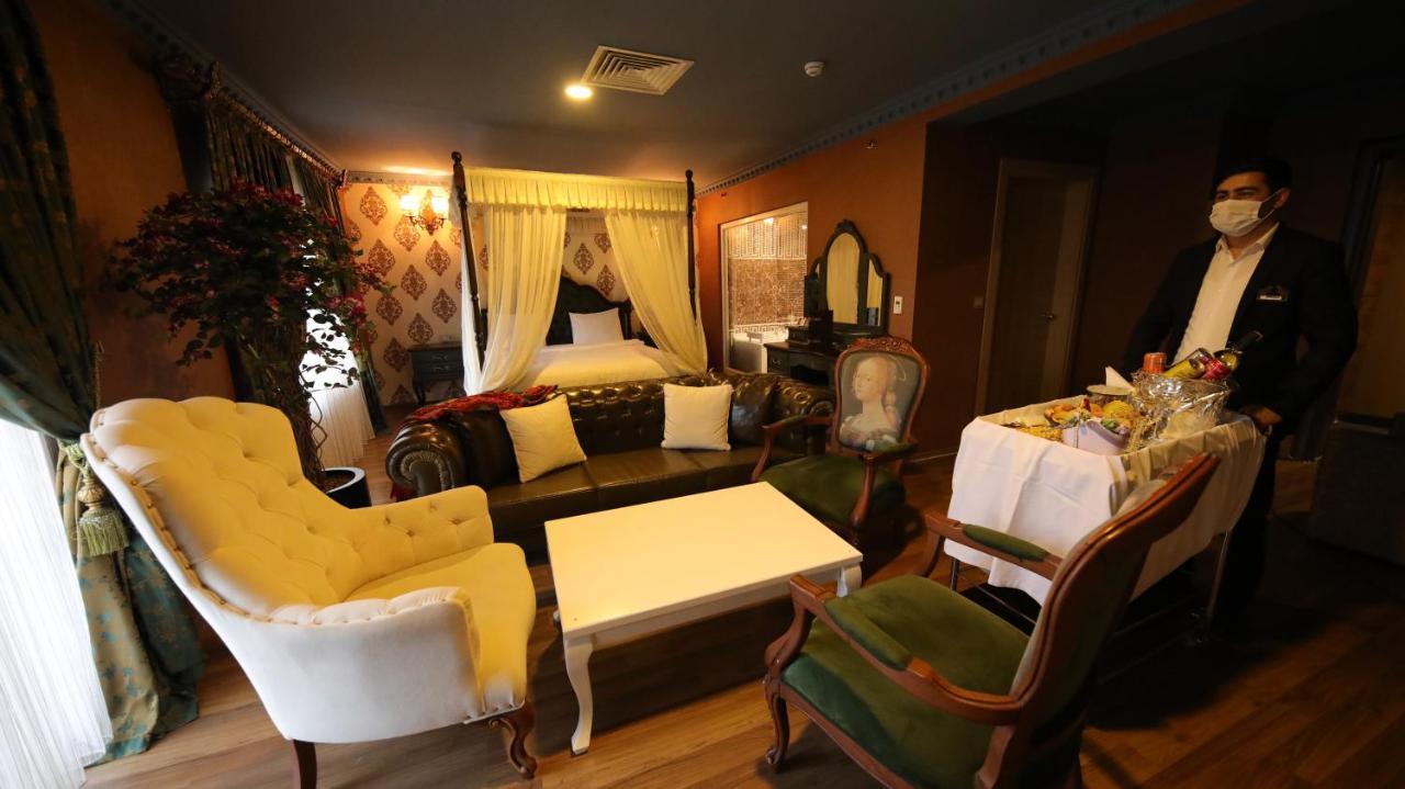 Reform Hotel Van Bagian luar foto