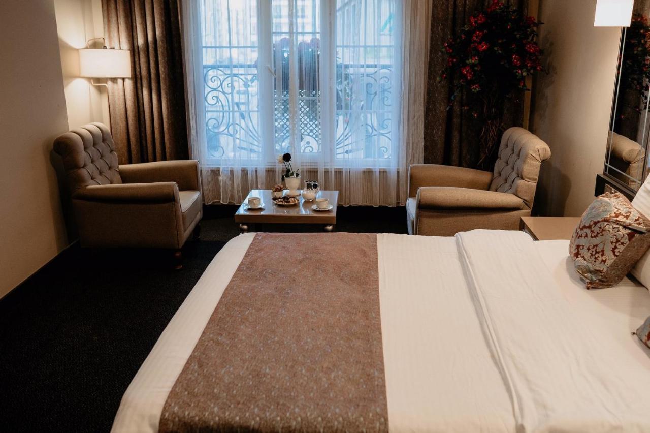 Reform Hotel Van Bagian luar foto