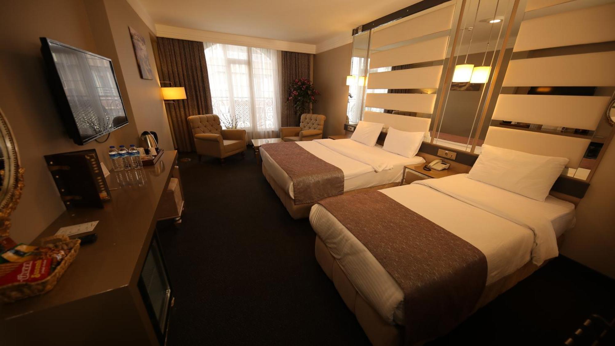 Reform Hotel Van Bagian luar foto